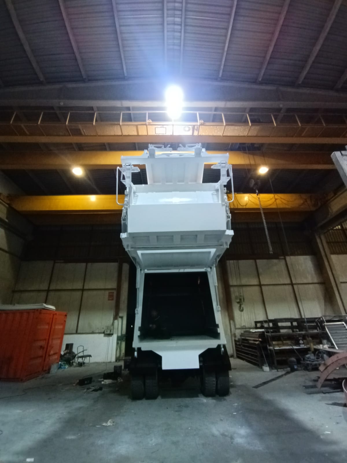 Hidrolik sıkıştırmalı çöp kamyonları - Görsel 3